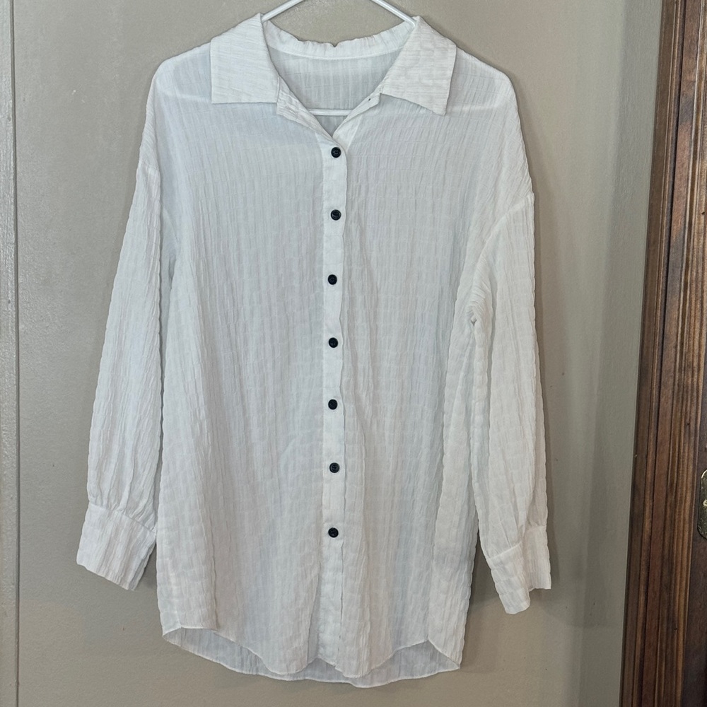 SHEIN Textured White Blouse